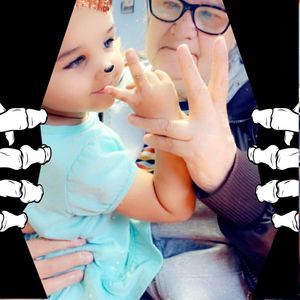 Meet your Posher, Agnes